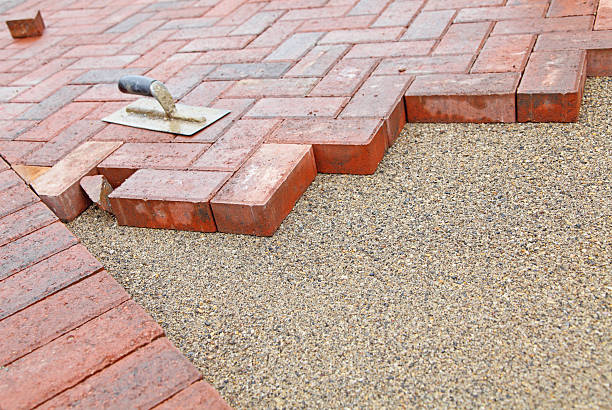 Best Concrete driveway pavers in La Croft, OH